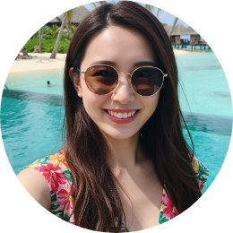 女性